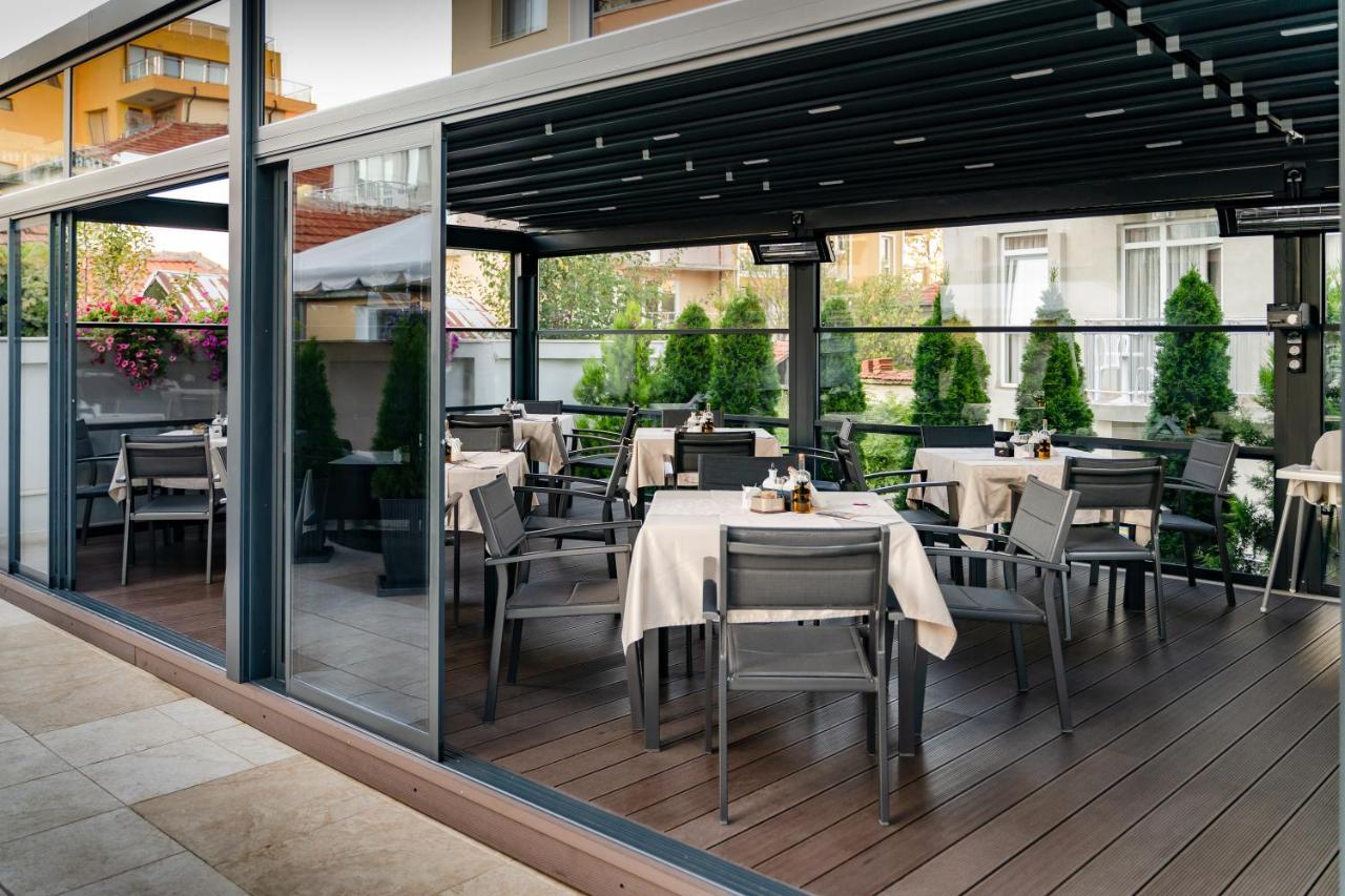 Family Hotel Laxo Obzor Exterior photo