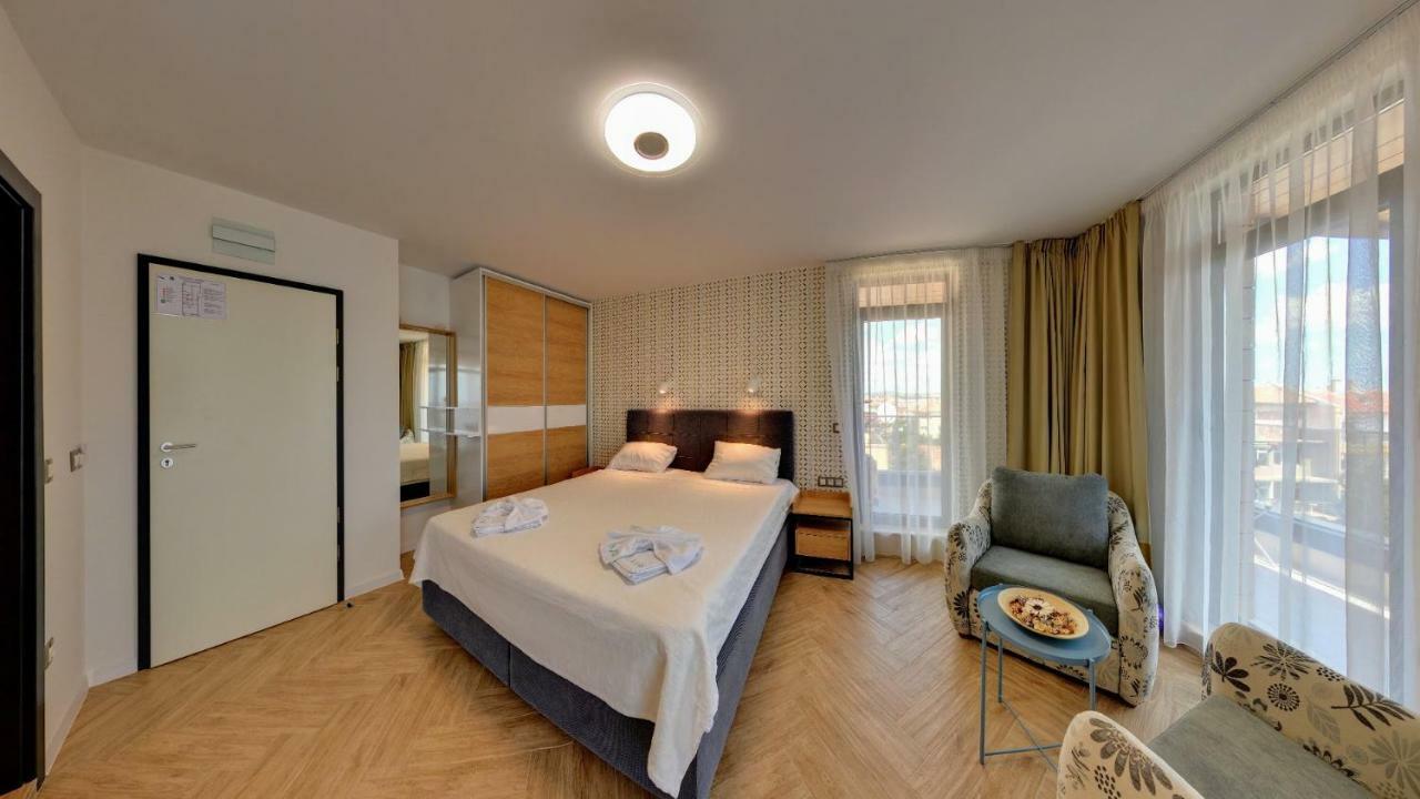 Family Hotel Laxo Obzor Exterior photo